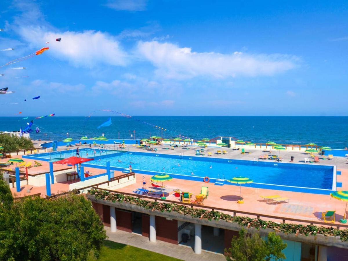 Holiday Home Rosapineta Camping Village-1 By Interhome Εξωτερικό φωτογραφία